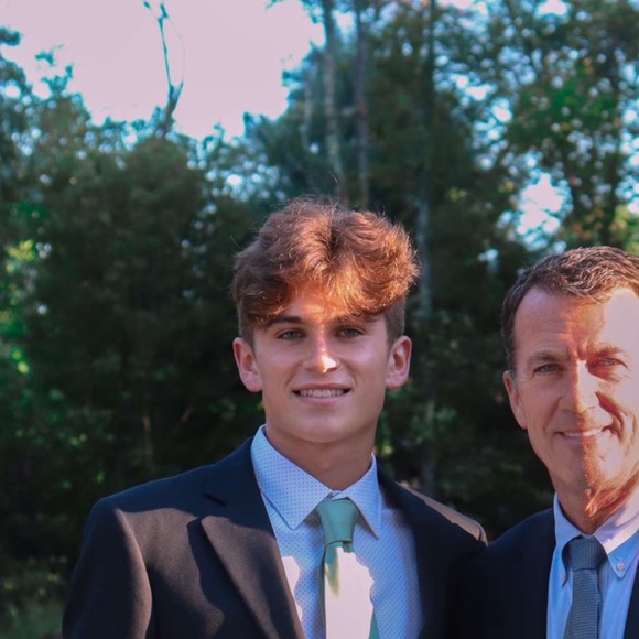 Meet your Posher, Peter - Picture 1 of 1